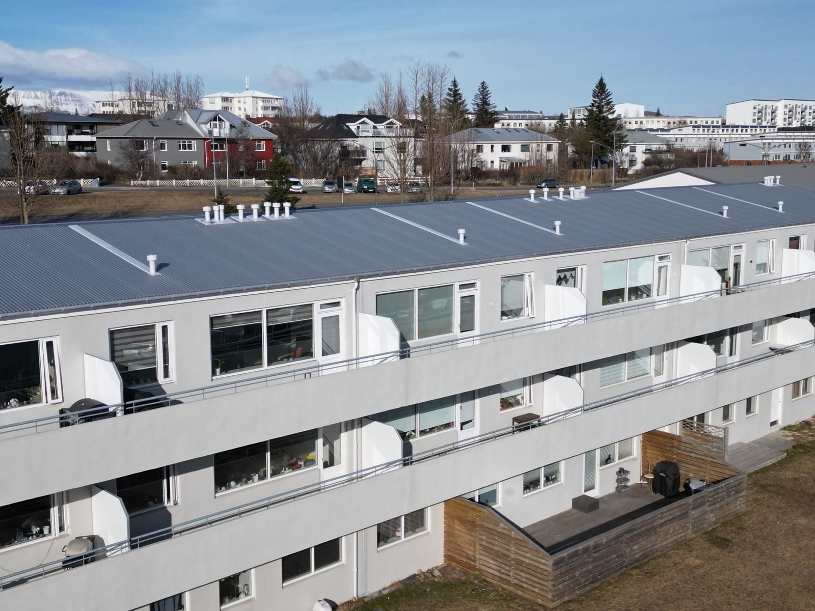 Loftmynd af byggingu – Esjan verktakar